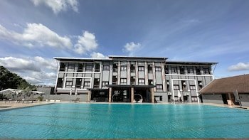 Buathong Pool Villa