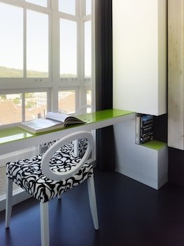 Moure Hotel