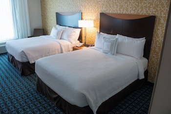 Fairfield Inn & Suites Oakland Hayward