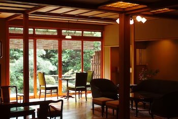 Nishimuraya Honkan