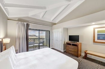 Hilton Phoenix Tapatio Cliffs Resort