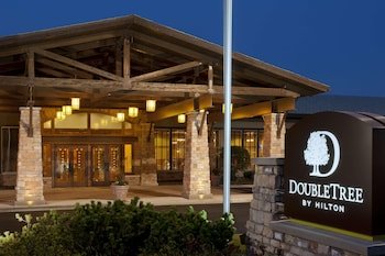 DoubleTree by Hilton Hotel Libertyville - Mundelein