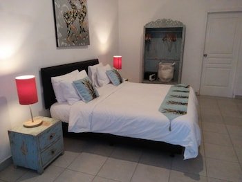 Dejavu Hotel