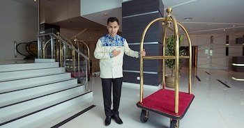 Riverside Majestic Hotel Astana Wing