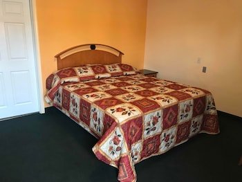 Deluxe Inn