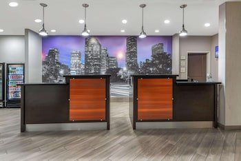 La Quinta Inn & Suites by Wyndham Houston Humble Atascocita