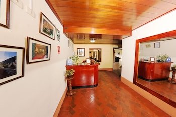 Yucay Plaza Inn