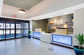 Holiday Inn Express Hotel & Suites Weston