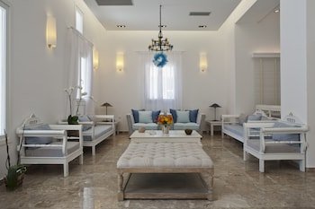 Kamari Hotel