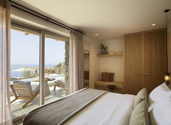 Collini suites & villas