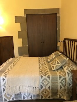 Mas La Riera Bed & Breakfast