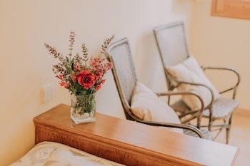 Mas La Riera Bed & Breakfast