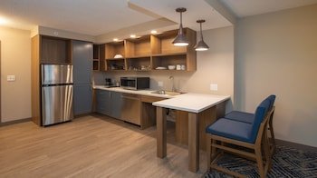 Candlewood Suites Cleveland South - Independence