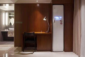 Top Cloud Hotel