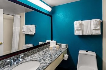 Clarion Inn Falls Church-Arlington
