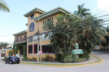 Aparthotel La Cordillera