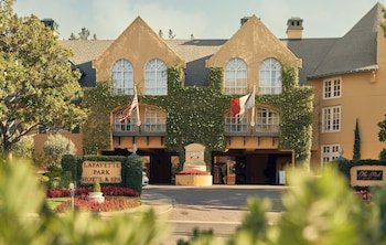 Lafayette Park Hotel