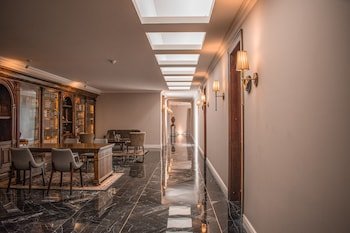 Hotel Plaza 79