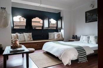 Peacock Guest House