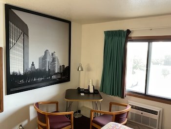 Budget Host Inn Buffalo