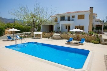 Villa Xenios Dias