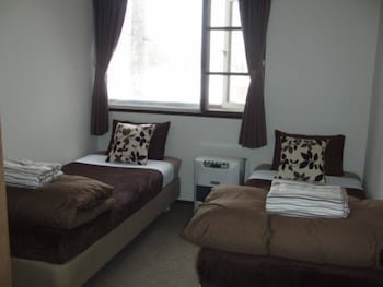 Hakuba Powder Lodging