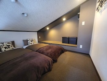 Hakuba Powder Lodging