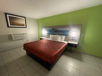 Black Horse Motel