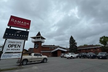 Ramada By Wyndham Arnprior
