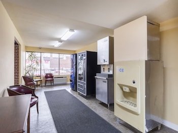 Mansion View Inn & Suites