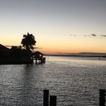 Eagle Cay Condominiums