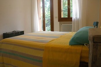 Antica Corte Leguzzano B&B