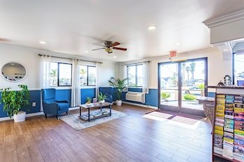 Aloha Inn