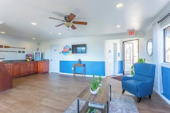 Aloha Inn