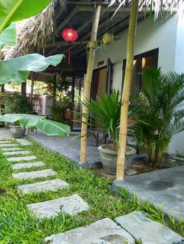 The Natural Bungalow