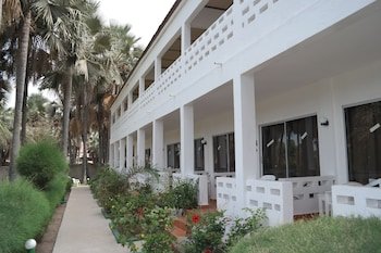 Holiday Beach Club