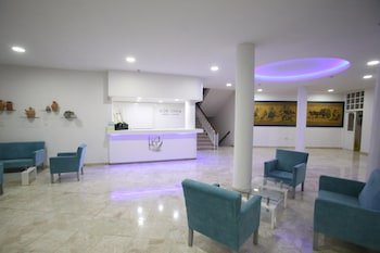 Boronia Hotel Apts