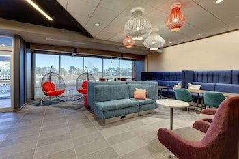 Tru by Hilton Leland Wilmington