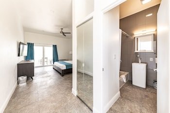 Ocean Breeze Resort