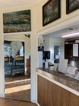 Alpine Lodge Motel
