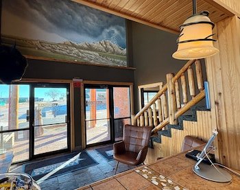 Americas Best Value Inn - Wall