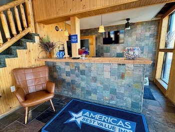 Americas Best Value Inn - Wall