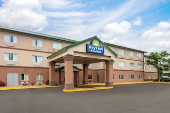 Days Inn & Suites by Wyndham of Morris