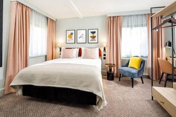 Lythe Hill Hotel Restaurant & Spa
