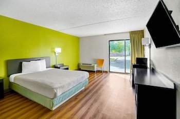 Motel 6 Lawrenceville