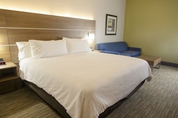 Holiday Inn Express Marshfield (Springfield Area)