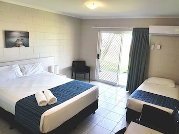 Cardwell Beachcomber Motel And Tourist Park