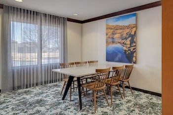 Fairfield Inn & Suites Lawton