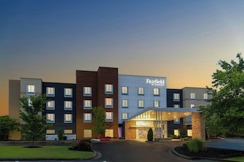 Fairfield Inn & Suites Calhoun