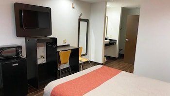 Motel 6 Franklin